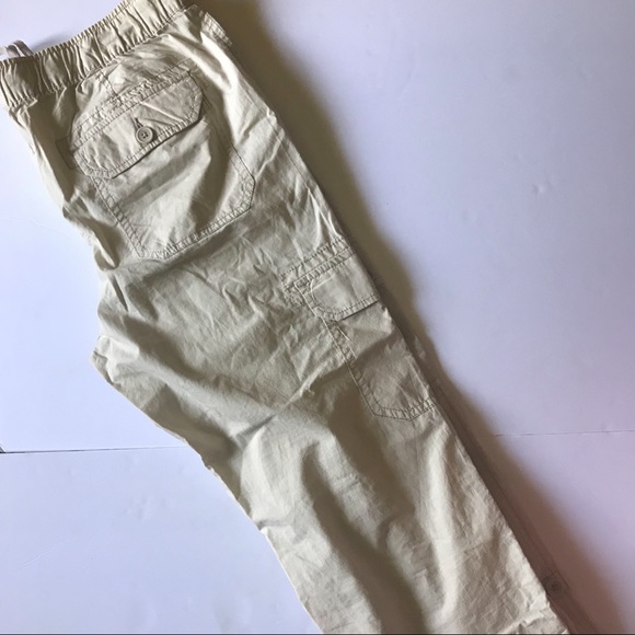 Joe Fresh Tan Cotton Cargo Capri Pants - Picture 5 of 8